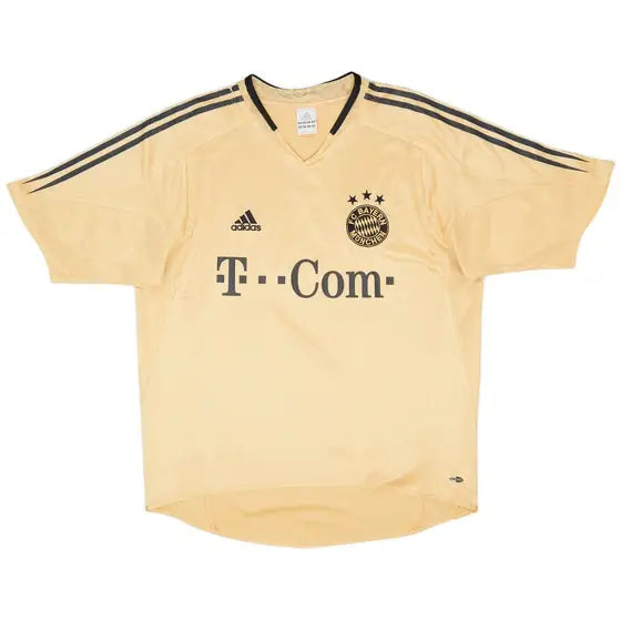 Bayern Munich RETRO Away Kit 2004 - 2005