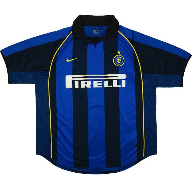Inter RETRO Home Kit 2001 - 2002