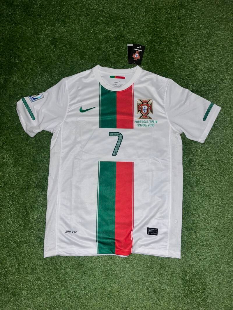 Portugal Away Kit 2010 - RONALDO 7