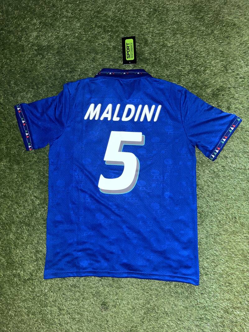 Italy Home Kit 1994 - MALDINI 5