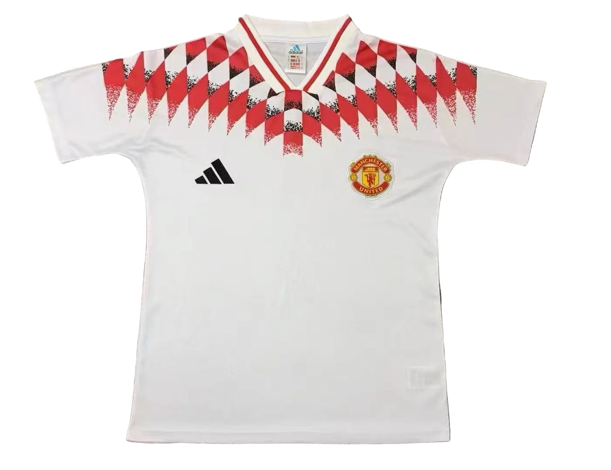 Manchester United Stadium Kit 26-27