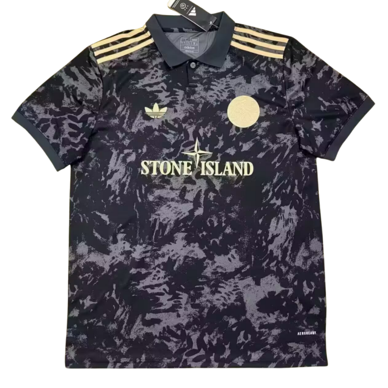 Ajax x Stone Island