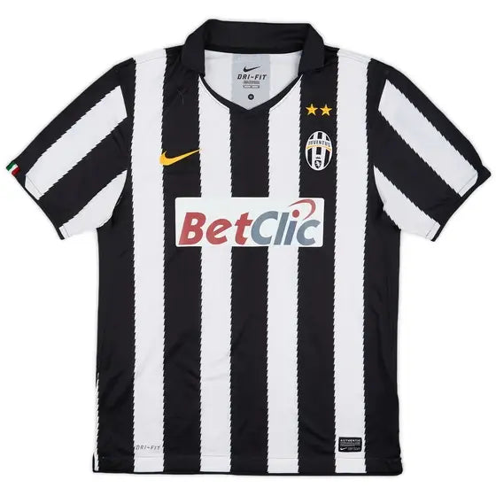 Juventus RETRO Away Kit 2010 - 2011