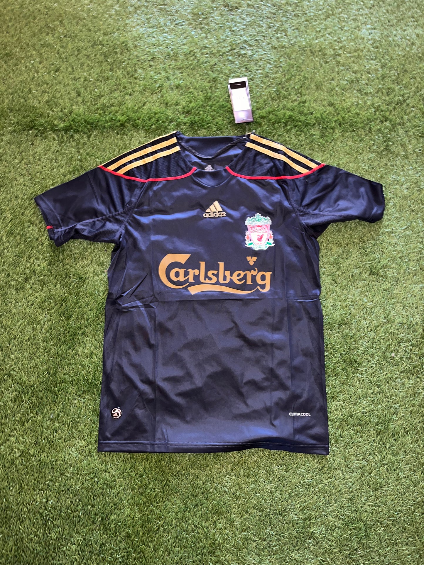 Liverpool Away Retro Kit 2009-2010 - TORRES 9
