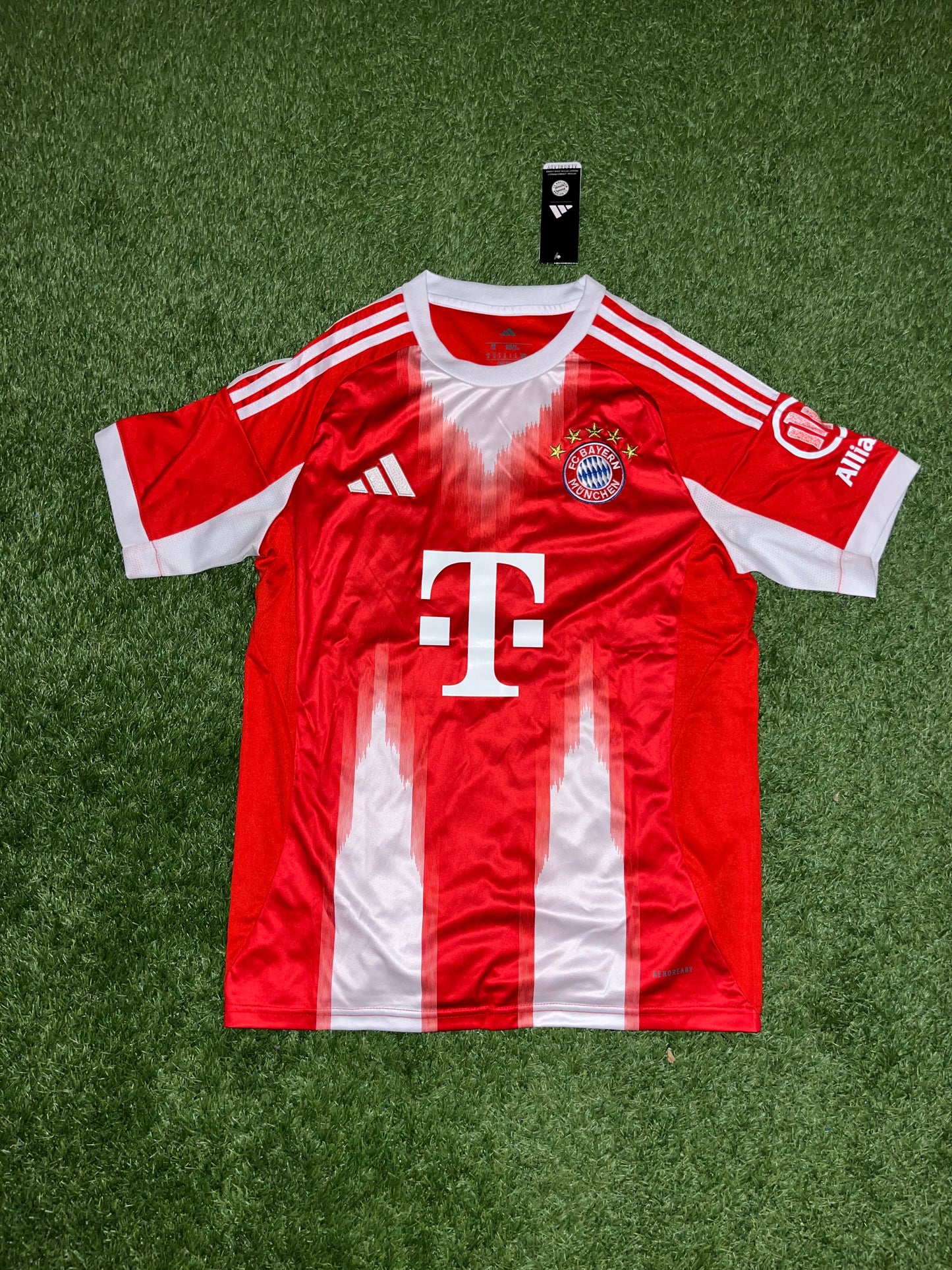 Bayern Munich Home Kit 25-26