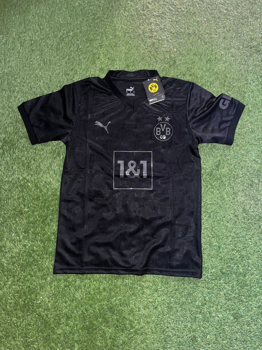Borussia Dortmund Black Out Kit 22-23