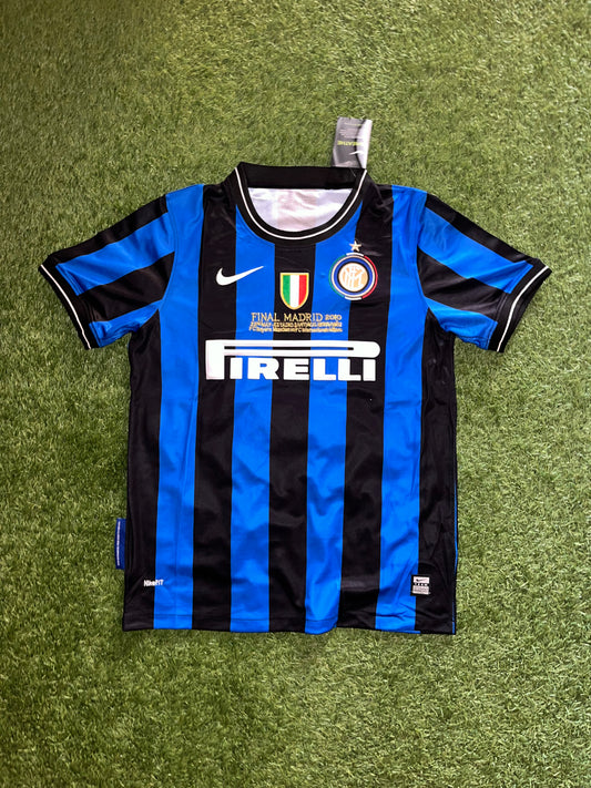 Inter Home Final Kit 2010 - J.ZANETTI 4