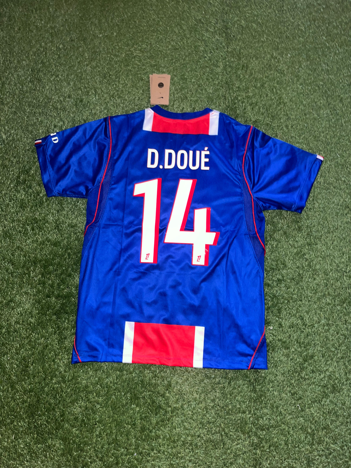 PSG Home Kit 26-27  -  D.DOUÉ 14