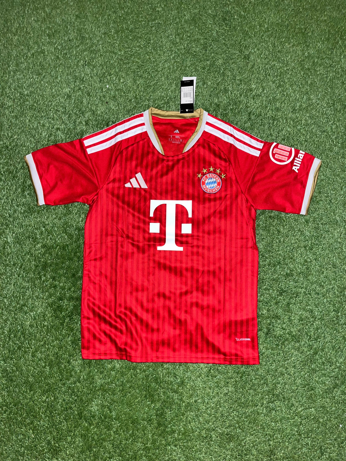 Bayern Munich Home Kit 26-27  -  KANE 9