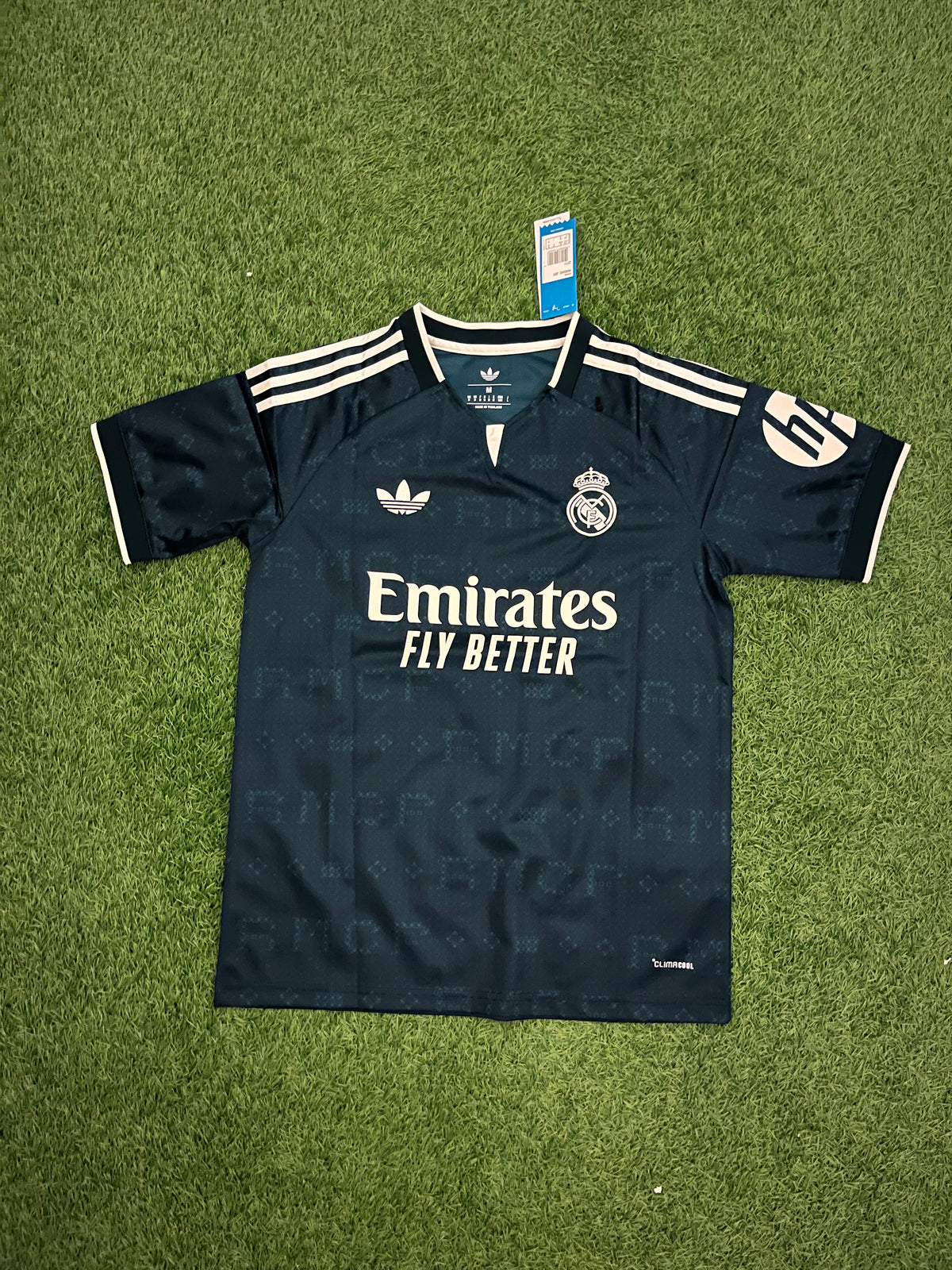 Real Marid 3rd Kit 26-27  -  VINI JR 7