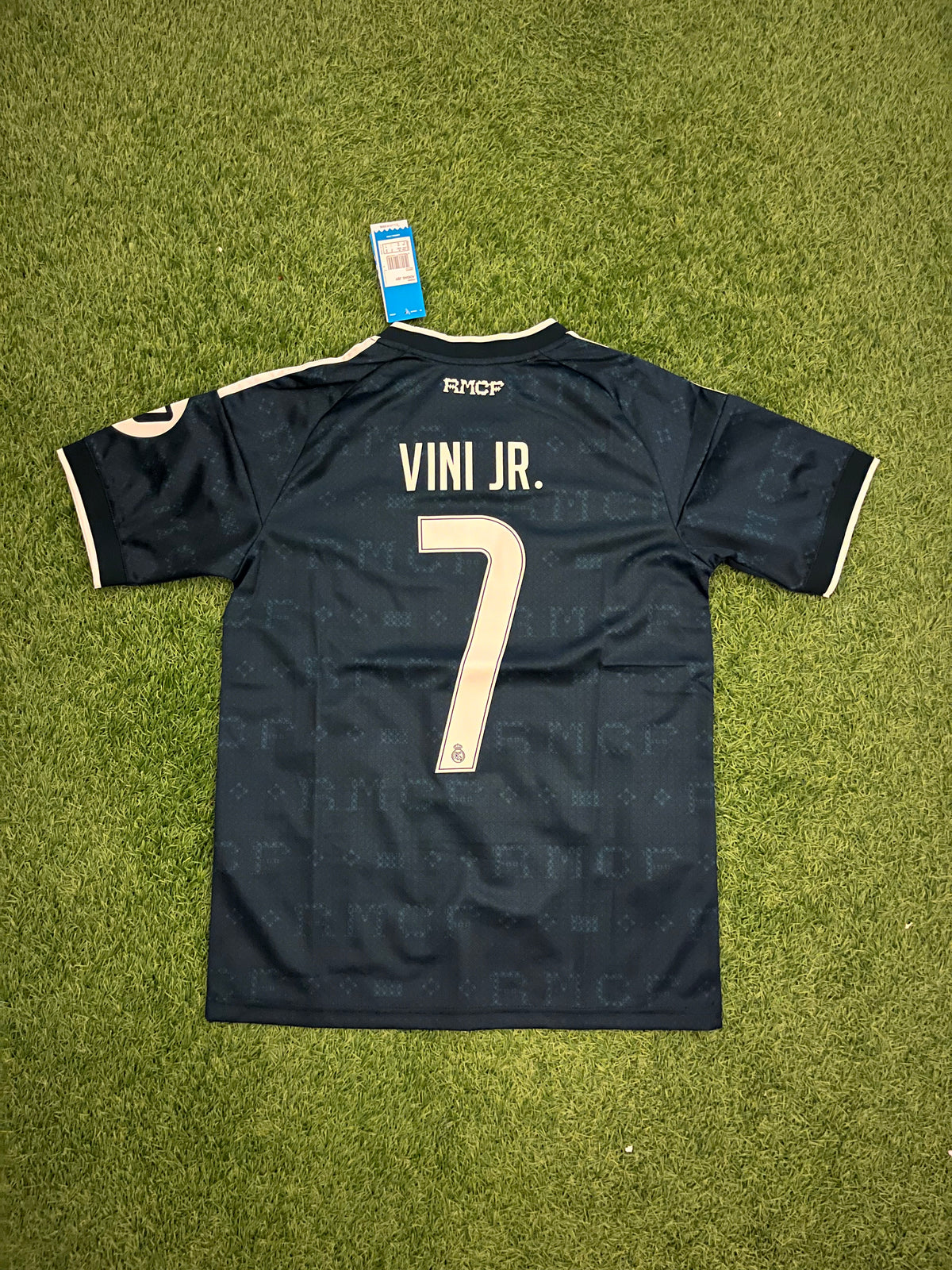 Real Marid 3rd Kit 26-27  -  VINI JR 7