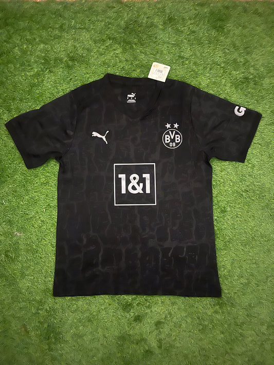 Borussia Dortmund Black Out Kit - BELLINGHAM 22