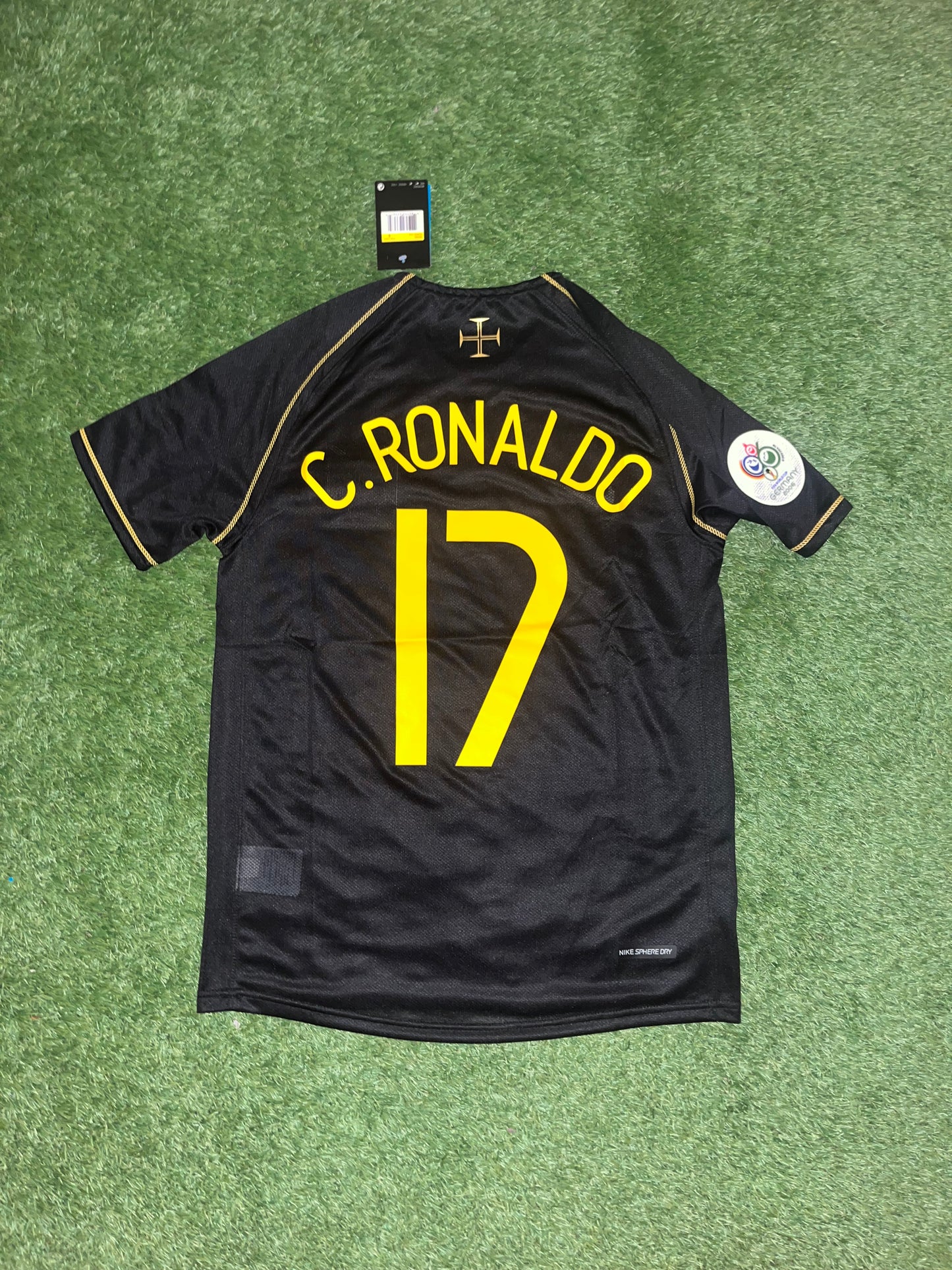 Portugal Away Kit 2006 - C.RONALDO 17