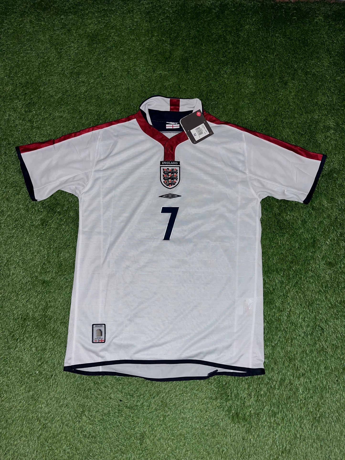England Home Retro Kit 2003 - BECKHAM 7