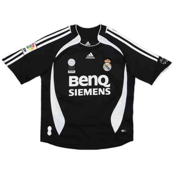 Real Madrid RETRO Away Kit 2006 - 2007