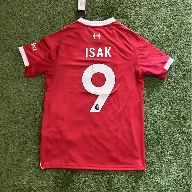 Liverpool Home Kit 25-26  -  ISAK 9