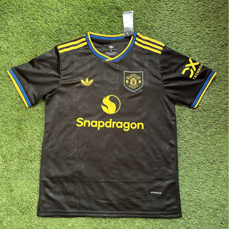 Manchester United Third Kit 25-26  -  CUNHA 10