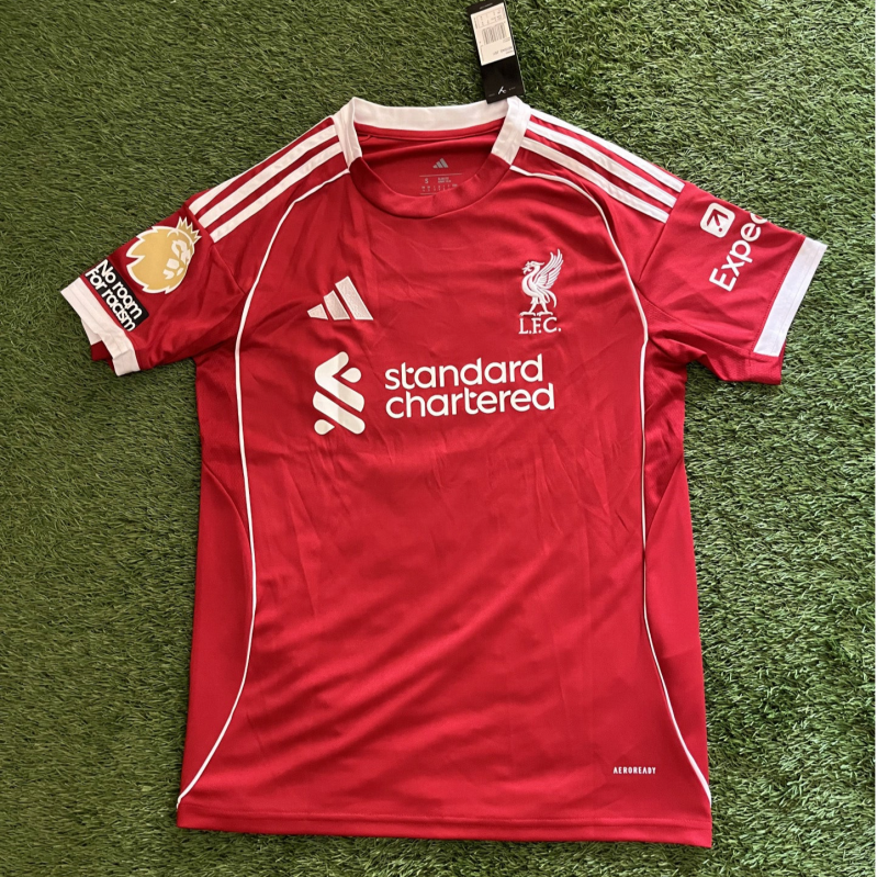 Liverpool Home Kit 25-26  -  ISAK 9