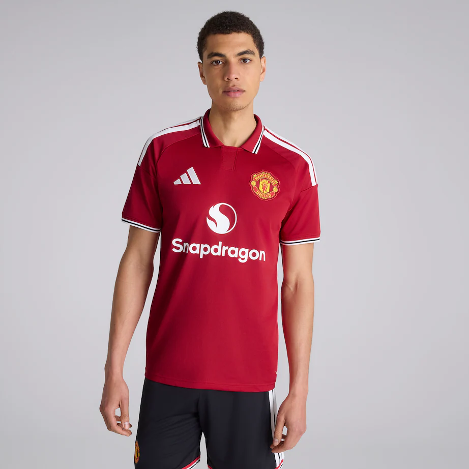 Manchester United Home Kit 26-27