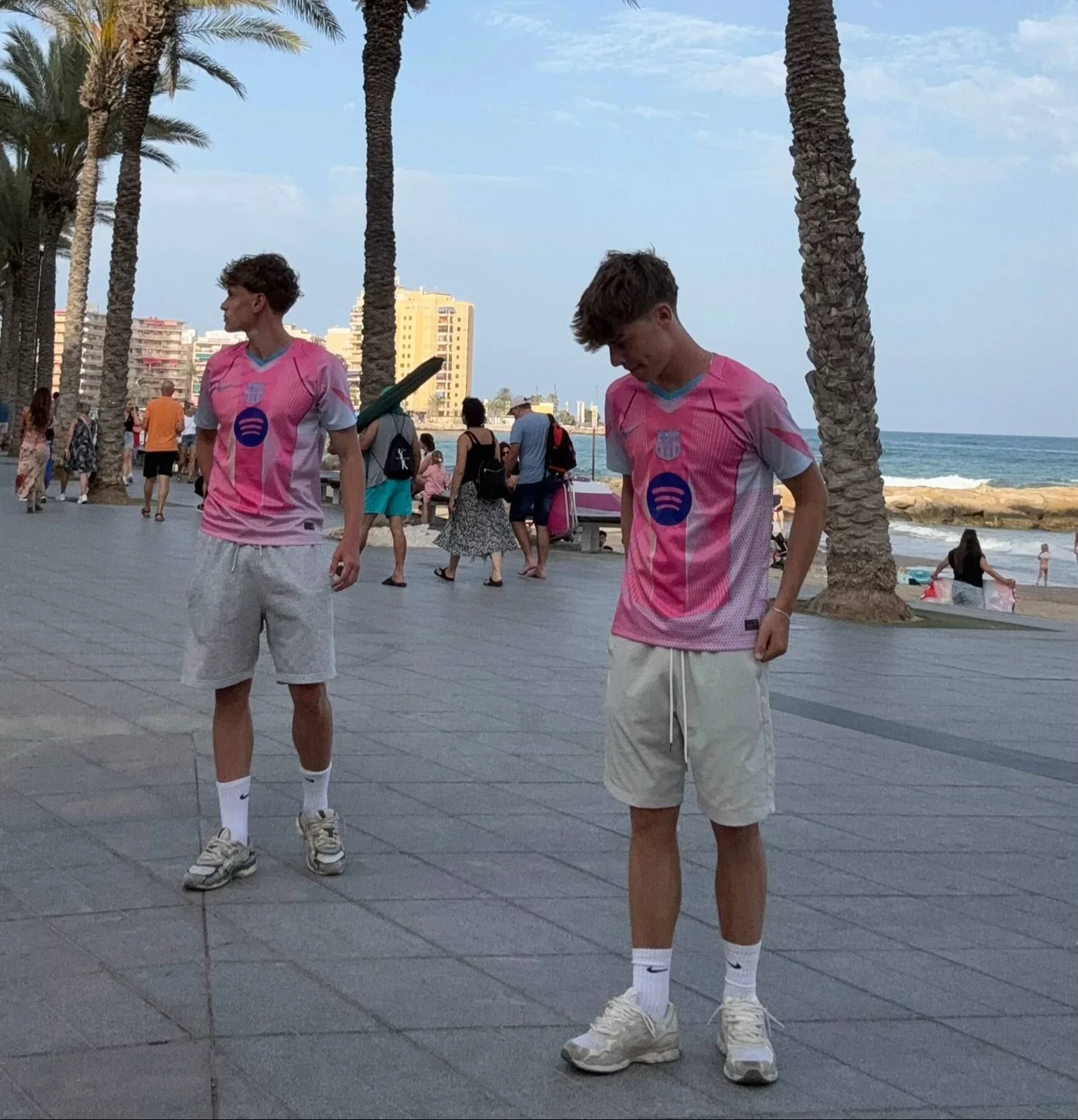 Barcelona Special Edition Pink Kit