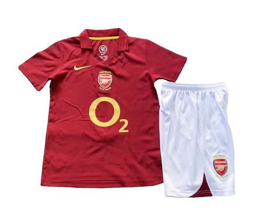 Arsenal Home Kids Kit 2005 - 2006
