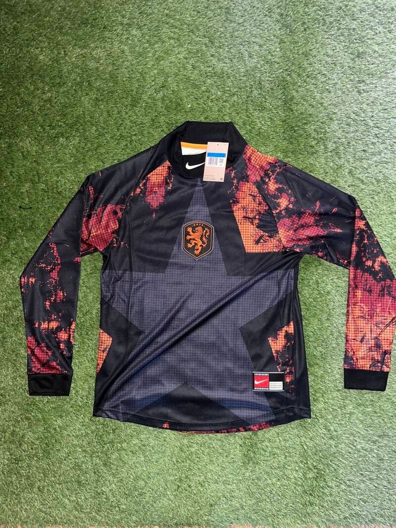 Netherlands Long Sleeve Kit