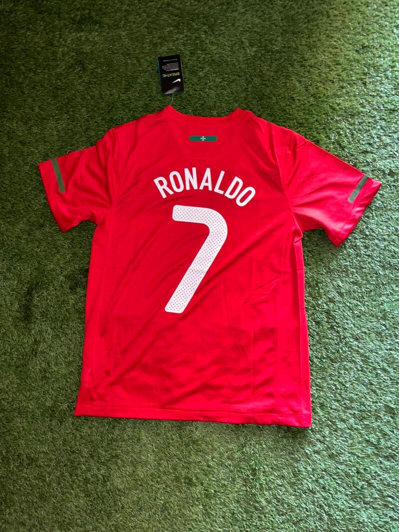 Portugal Home Kit 2010 - RONALDO 7